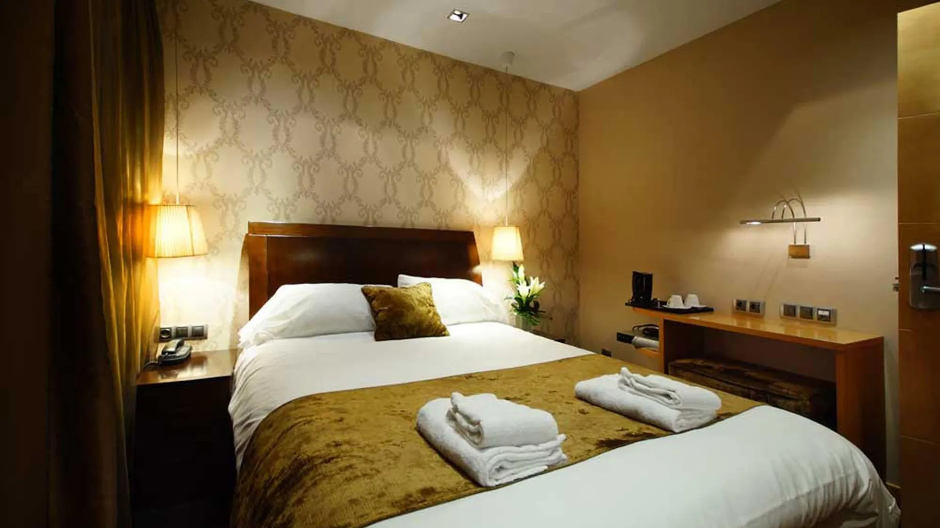 Casa Boutique Barcelona Hotel